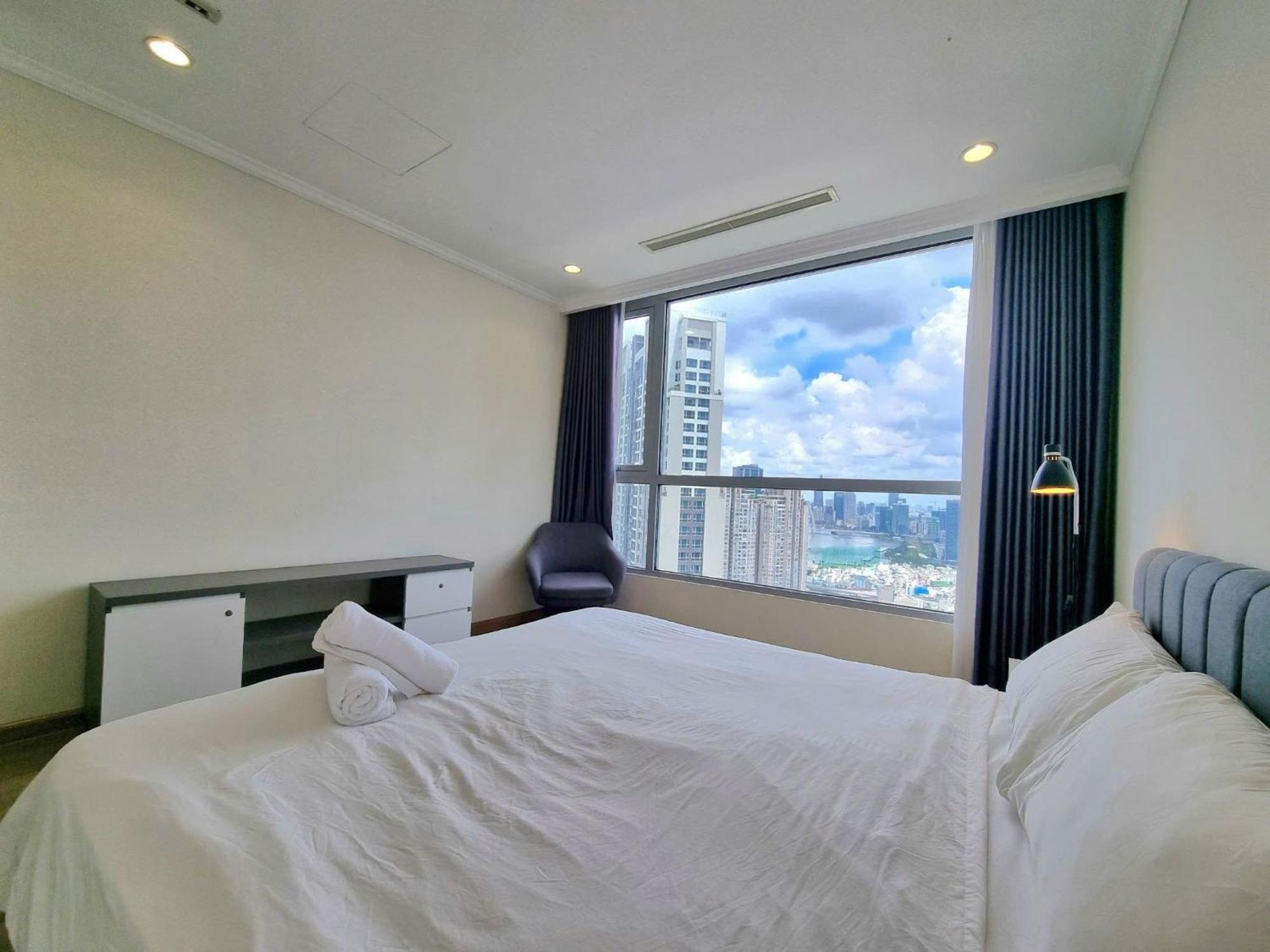 Vinhomes Landmark Luxury Apartment By Navie Ho Chi Minh City Exterior photo